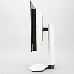 画像ギャラリー No.008のサムネイル画像 / 画質にこだわる有機ELディスプレイならBenQの「EX271UZ」が一押し。豊富な画質調整機能でゲームに合わせて映像を最適化【PR】