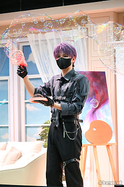 画像ギャラリー No.021のサムネイル画像 / 近っ！　美っ！　「恋と深空」公式コスプレイヤーとの交流で言葉と記憶を失くした2周年スペシャルイベントをレポート