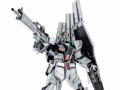「機動戦士ガンダム バトルオペレーション2」,νガンダムとサザビーがついに登場。3周年大感謝祭が開催中