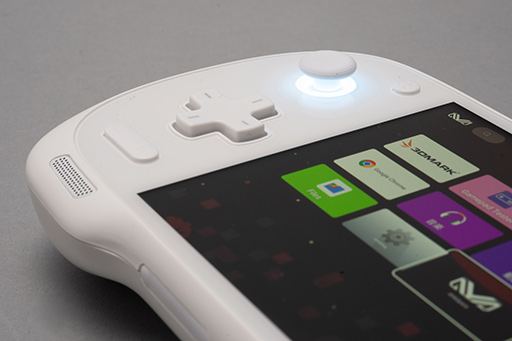 画像ギャラリー No.009のサムネイル画像 / 国内版より高スペックなAYANEOのAndroid携帯型ゲーム機「Pocket FIT 8 Elite」を試す。出来のいい端末で性能も高い