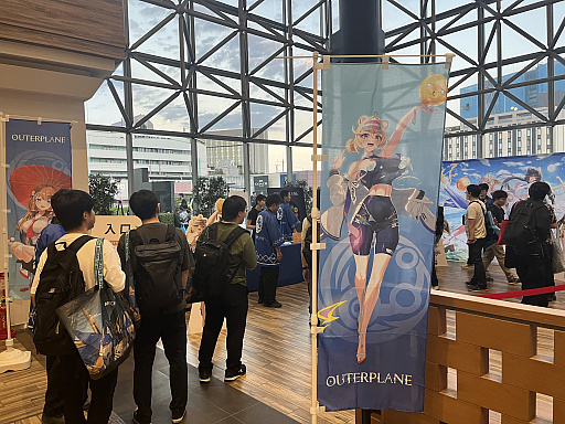 ���������꡼ No.008�Υ���ͥ������ / �Υ��󥿥ӥ塼�ϥ����ӥ��ܴɤ���λ���ƺƥ������Ȥ��ڤä��֥��������ץ졼��פϡ����ͷ�Ӥ䤹�������ߥ�˥ƥ�������ʹ��ƨ���ʤ����������PR��