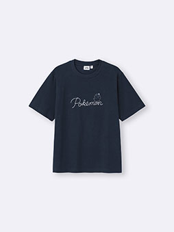 画像ギャラリー No.008のサムネイル画像 / GUとポケモンのコラボコレクションが5月22日に発売。「夏の海」をテーマにTシャツやハーフパンツなどをラインナップ