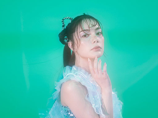 画像ギャラリー No.001のサムネイル画像 / 「ドルフロ2」，安田レイさんが歌う1周年記念ソングが公開に