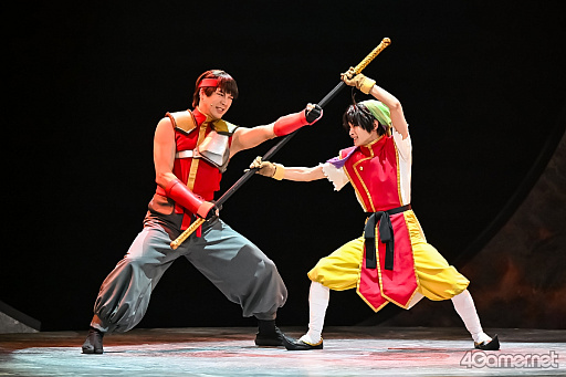 画像ギャラリー No.008のサムネイル画像 / 舞台「幻想水滸伝-門の紋章戦争篇-」ゲネプロレポート。多くの別れを経て成長する“ぼっちゃん”の物語が色鮮やかに蘇る