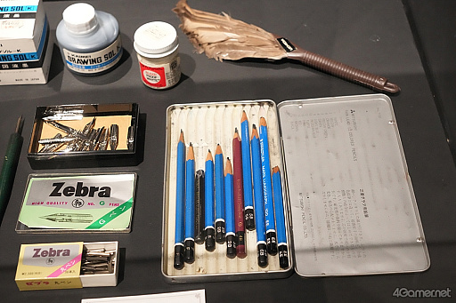 画像ギャラリー No.079のサムネイル画像 / ルカ様の邪悪な圧に，グレミオロスの虚無，ルックの塩対応まで!?　貴重な原画や資料も満載の「幻想水滸伝I＆II展 〜幻想博物館〜」レポ