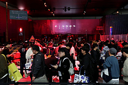 画像ギャラリー No.013のサムネイル画像 / ［インタビュー］「今この瞬間ではなく，未来を見据えるべき」――リネージュIIをフル3Dにした男が，50代で挑む新境地。NCSOFTのペ・ジェヒョン氏に聞く