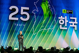 画像ギャラリー No.019のサムネイル画像 / ［インタビュー］「今この瞬間ではなく，未来を見据えるべき」――リネージュIIをフル3Dにした男が，50代で挑む新境地。NCSOFTのペ・ジェヒョン氏に聞く