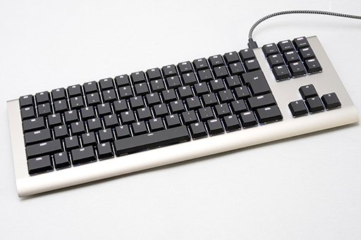 画像ギャラリー No.005のサムネイル画像 / 日本のモノづくりの意地を感じる純国産ラピトリ対応キーボード「ZENAIM KEYBOARD 2 TKL JIS」は,一言で言って「気に入った」