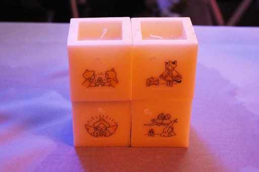 画像ギャラリー No.015のサムネイル画像 / 東京タワーのキャンドルイベントに「Sky 星を紡ぐ子どもたち」が出展。無数のキャンドルが灯る中，作中楽曲のライブパフォーマンスが響きわたる