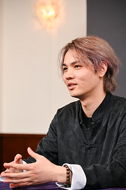 画像ギャラリー No.009のサムネイル画像 / 新作オープンワールドRPG「無限大ANANTA」の都市内には“遊び”要素が満載！？　プロデューサーAsh氏にインタビュー［TGS2025］