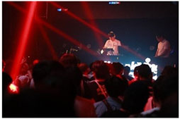 画像ギャラリー No.006のサムネイル画像 / 「リッジレーサー」，30周年記念DJイベントの音源を収録したライブ盤の発売が決定。受注締切は7月29日23：59