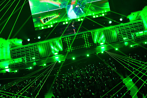 画像ギャラリー No.007のサムネイル画像 / 「学園アイドルマスター 初星音楽祭」視聴レポ。13人のアイドルが全力パフォーマンスで魅せた公演は,コラボ楽曲や生バンド,ダンサーも登場