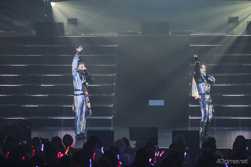 画像ギャラリー No.006のサムネイル画像 / 「18TRIP」ライブイベント「HAMAツアーズpresents “おもてなしライブ” -Sparkle-」♯01レポート。デュオ曲から新曲まで，観客を魅了した一夜