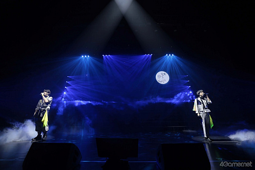 画像ギャラリー No.009のサムネイル画像 / 「18TRIP」ライブイベント「HAMAツアーズpresents “おもてなしライブ” -Sparkle-」♯01レポート。デュオ曲から新曲まで，観客を魅了した一夜