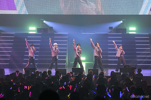 画像ギャラリー No.015のサムネイル画像 / 「18TRIP」ライブイベント「HAMAツアーズpresents “おもてなしライブ” -Sparkle-」♯01レポート。デュオ曲から新曲まで，観客を魅了した一夜