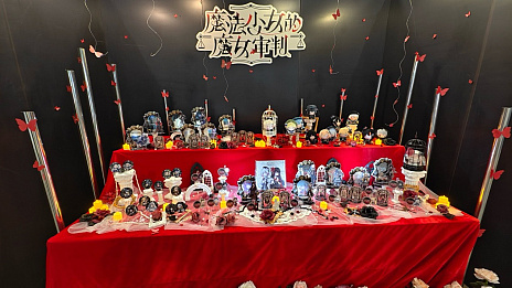 画像ギャラリー No.004のサムネイル画像 / 30万本の半分は中国語圏。圧倒的人気を誇る「魔法少女ノ魔女裁判」の関係者が上海Weplayに集結