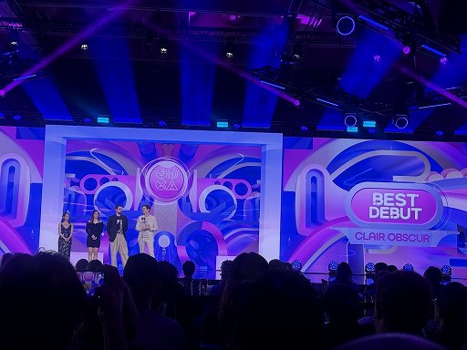 画像ギャラリー No.010のサムネイル画像 / 「Clair Obscur: Expedition 33」がGotYを受賞。日本の個人開発タイトル「ダレカレ」の快挙で歴史的な一夜となったGDCアワード2026を現地からレポート［GDC 2026］