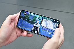 画像ギャラリー No.009のサムネイル画像 / 話題のNTEのスマホ版をTGSでプレイしてきた！ アーバンな都市風ブースで確かめよう。TGS会場では交通安全教育にもご注意！［TGS2025］【PR】