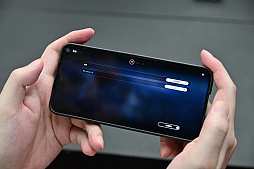 画像ギャラリー No.011のサムネイル画像 / 話題のNTEのスマホ版をTGSでプレイしてきた！ アーバンな都市風ブースで確かめよう。TGS会場では交通安全教育にもご注意！［TGS2025］【PR】