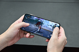 画像ギャラリー No.016のサムネイル画像 / 話題のNTEのスマホ版をTGSでプレイしてきた！ アーバンな都市風ブースで確かめよう。TGS会場では交通安全教育にもご注意！［TGS2025］【PR】