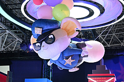 画像ギャラリー No.030のサムネイル画像 / 話題のNTEのスマホ版をTGSでプレイしてきた！ アーバンな都市風ブースで確かめよう。TGS会場では交通安全教育にもご注意！［TGS2025］【PR】