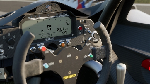 画像ギャラリー No.009のサムネイル画像 / 「Project Motor Racing」,MAZDA 787B/RX-7 GTO,GILLET VERTIGO,Porsche 911 GT1の特徴や走行性能を加藤達彦選手が解説