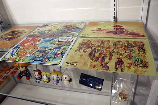 画像ギャラリー No.022のサムネイル画像 / 「風来のシレン30周年記念 不思議のダンジョンストア」が,2025年12月14日まで東京・新宿にて開催中。記念グッズを中心に,ファンならそろえたい逸品がズラリ