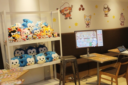 画像ギャラリー No.002のサムネイル画像 / 「SONIC & FRIENDS（ソニック＆フレンズ）」コラボカフェ，本日オープン。可愛いソニック達がもてなしてくれる癒やし空間を紹介