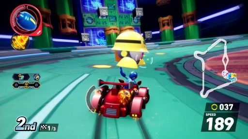 画像ギャラリー No.017のサムネイル画像 / ［プレイレポ］「ソニックレーシング クロスワールド」に青きヒーロー，ロックマン参戦。新しいアイテムとコースをひっさげ，ブルースと共に駆け抜ける