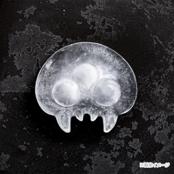 画像ギャラリー No.020のサムネイル画像 / 「超合金 サムス・アラン」＆「メトロイド」新グッズの予約受付が開始。アームキャノン風のクッションピローやシリコントレーなど