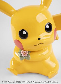 画像ギャラリー No.002のサムネイル画像 / ピカチュウ&イーブイの100万円のオブジェが登場。288体限定制作となる精緻な作品