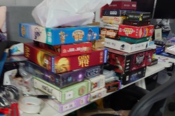 画像ギャラリー No.024のサムネイル画像 / 「トリッカル・もちもちほっペ大作戦」開発元のEPID Gamesを見学に韓国へ。同人グッズやミームに溢れるオタクカンパニー