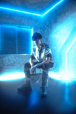 画像ギャラリー No.032のサムネイル画像 / 「プリッとプリズナー」，12月25日発売。食う，寝る，出すをテーマに動物チームとロボットチームに分かれて戦う非対称型対戦ゲーム