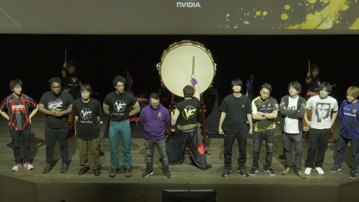 画像ギャラリー No.002のサムネイル画像 / 「バーチャファイター」シリーズ初の公式グローバル大会を制したのは,とんちゃん選手。「VIRTUA FIGHTER Open Championship GLOBAL FINALS」会場レポート