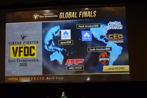画像ギャラリー No.010のサムネイル画像 / 「バーチャファイター」シリーズ初の公式グローバル大会を制したのは,とんちゃん選手。「VIRTUA FIGHTER Open Championship GLOBAL FINALS」会場レポート