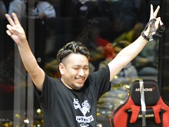 「バーチャファイター」シリーズ初の公式グローバル大会を制したのは，とんちゃん選手。「VIRTUA FIGHTER Open Championship GLOBAL FINALS」会場レポート