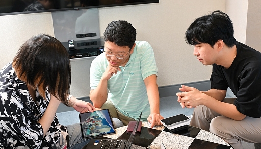 画像ギャラリー No.005のサムネイル画像 / キャラへの強いこだわりを感じる「Heaven Hells」に期待が高まる。Clover GamesのLim氏とHeo氏に新作について聞いてみた［TGS2025］