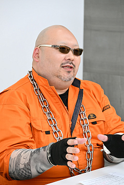 画像ギャラリー No.007のサムネイル画像 / 仲村宗悟さん&間宮康弘さんは模範囚? それとも……。圧倒的自由度の脱獄RPG「Back to the Dawn」ボイスキャストインタビュー【PR】