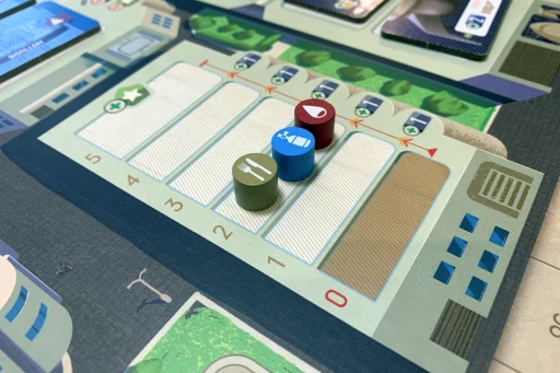 ���������꡼ No.018�Υ���ͥ������ / �Υץ쥤��ݡϽŤ��Τ˷ڤ��� ����α���ι�ԥܥɥ��֥���饯�ƥ��å������롼���פϡ��߷�Ū�ʥᥫ�˥������ܤ�椯�參�ץ���ʤ��ä�