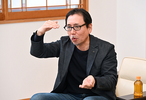 ���������꡼ No.042�Υ���ͥ������ / �Υ��󥿥ӥ塼�ϡֻ�Ԣ�֡�40��ǯ��衪������Ρ��𾭥��饹�ȡɤ������򡤼ºݤ������Ƥ����ͤ�����į��Ƥߤ�