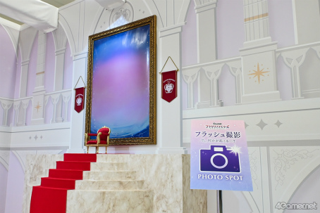 画像ギャラリー No.005のサムネイル画像 / “3大発表”と主（ロード）“ハローキティ”の登場に大興奮！　「フラガリアメモリーズ」AGF2025 噴水広場ステージレポート