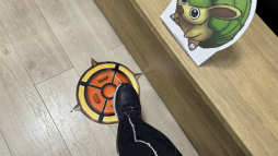 画像ギャラリー No.012のサムネイル画像 / 「風来のシレン6」発売2周年を記念したポップアップショップの模様をレポート。イラストの展示,作中の罠を模したディスプレイなど盛りだくさん