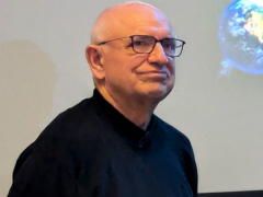 50年を超えてキャリアを重ねるドン・ダグロウ氏が登壇。どれだけゲームを愛していても，ゲームビジネスは愛し返してくれない荒海のようなもの［GDC 2026］