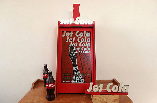 画像ギャラリー No.004のサムネイル画像 / ペットボトルのフタをペチッと弾くと……？　エレメカチックなおもしろ筐体「The Cap Circus」をalt.ctrl.GDCで体験［GDC 2026］