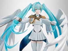 ウイングガンダムゼロ EWモチーフの初音ミクフィギュアが登場。天使の翼が映える1/7スケールフィギュア