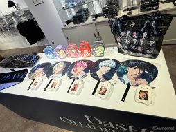 画像ギャラリー No.018のサムネイル画像 / K-POPバーチャルアイドル「PLAVE」日本公演記念ポップアップストアを現地レポート。フォトスペースの仕掛けや限定グッズをチェック！