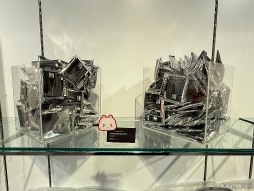 画像ギャラリー No.020のサムネイル画像 / K-POPバーチャルアイドル「PLAVE」日本公演記念ポップアップストアを現地レポート。フォトスペースの仕掛けや限定グッズをチェック！