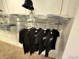 画像ギャラリー No.025のサムネイル画像 / K-POPバーチャルアイドル「PLAVE」日本公演記念ポップアップストアを現地レポート。フォトスペースの仕掛けや限定グッズをチェック！