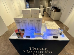 画像ギャラリー No.026のサムネイル画像 / K-POPバーチャルアイドル「PLAVE」日本公演記念ポップアップストアを現地レポート。フォトスペースの仕掛けや限定グッズをチェック！