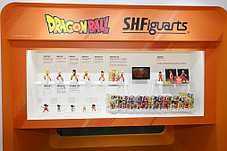 画像ギャラリー No.046のサムネイル画像 / アストロボット＆デュアルスピーダーの超合金も展示されている「TAMASHII NATION 2025」レポート。「ゼンゼロ」や「メタファー」の商品も